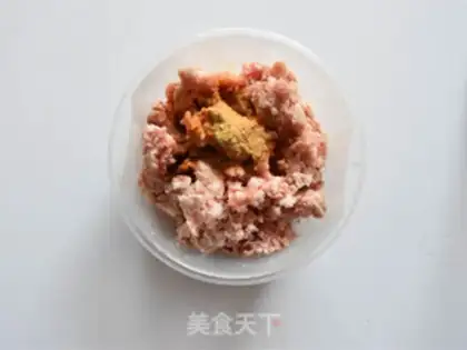 Make White pie burger step 1