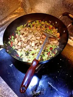 Make Spicy red rabbit step 5