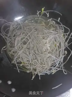 Make Bean sprouts step 5