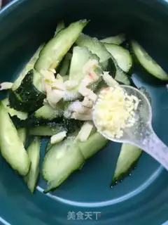 Make Weenie cucumber step 6