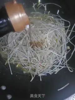 Make Bean sprouts step 7