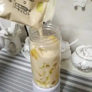 Make Slow orange juice step 2