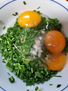 Make Fried prawn omelet step 1