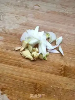 Make Tofu chili step 1