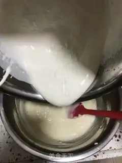 Make Cream cheese chocolate mousse step 6