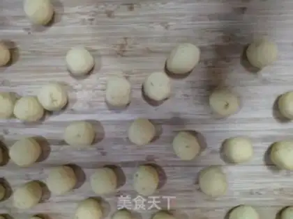 Make Potato rice balls step 5