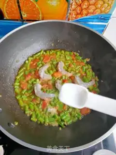 Make Tomato-fruit shrimp step 7