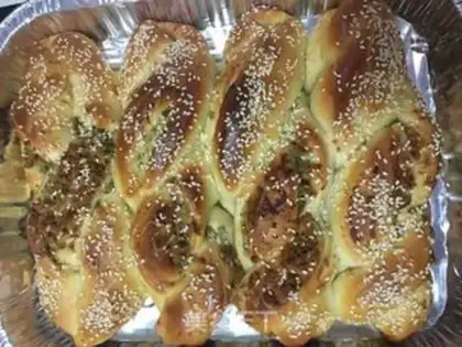 Make Onion pine bun step 13