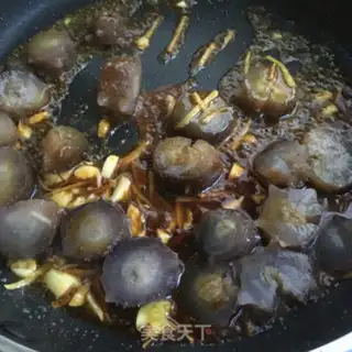 Make The sea cucumber step 5