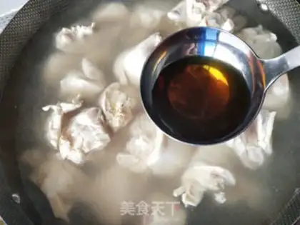 Make Red burning pig hoof step 0