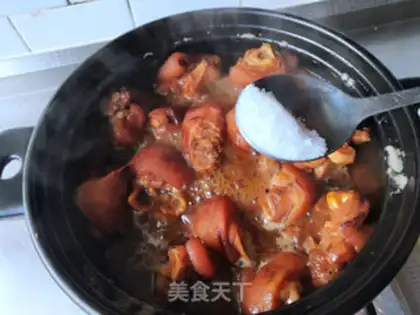 Make Red burning pig hoof step 10
