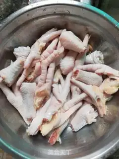 Make Homemade pepper claws step 1