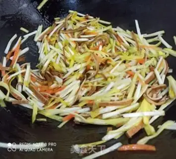 Make The yellow carrots step 4