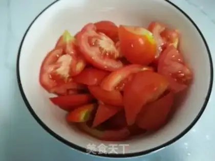 Make Tomato egg noodles step 0