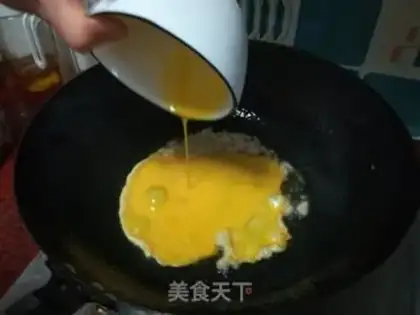 Make Tomato egg noodles step 2