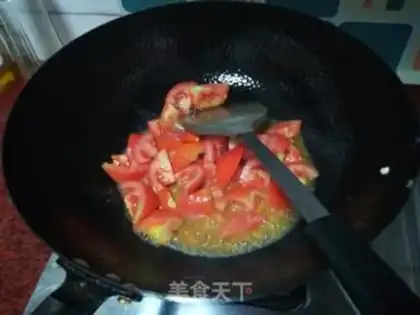 Make Tomato egg noodles step 4