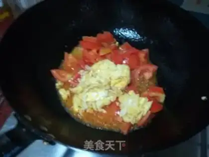 Make Tomato egg noodles step 5