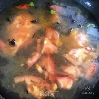 Make Tomato bean lumber egg soup step 8