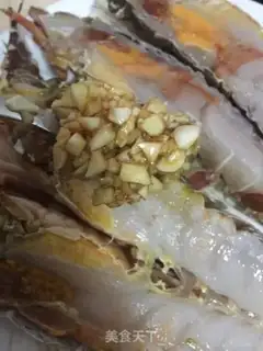 Make Garlic steamed lobster step 6