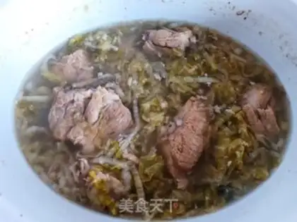 Make Pineapple rice step 0