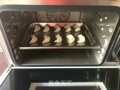 Make Porky pork fan dumplings step 8