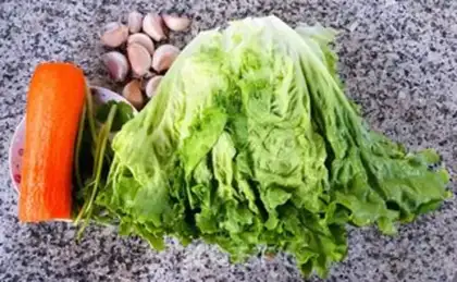 Make Pelican garlic lettuce step 0