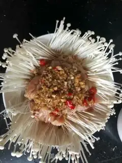 Make Garlic peppers, platinum needles, chicken breasts step 6