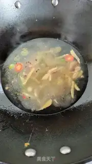 Make Pyramid frog step 5
