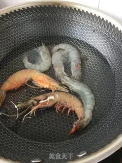 Make Shrimp avocado salad step 0