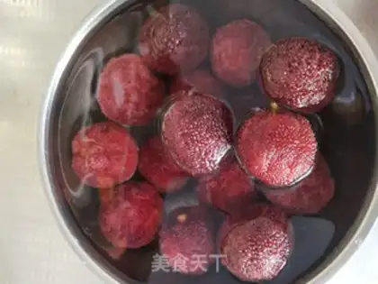 Make The rice and plum juice step 0