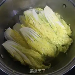 Make Garlic fan dolls step 2