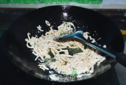 Make Piggy-cracker step 3