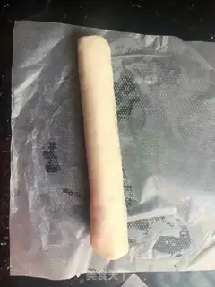 Make Hand-to-hand wiener roll step 2