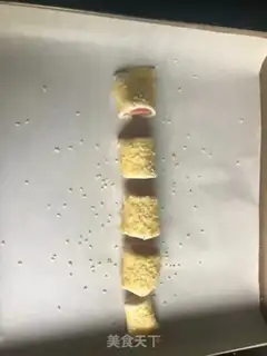 Make Hand-to-hand wiener roll step 5