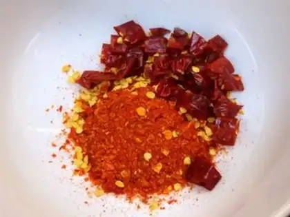 Make Spicy chicken silk step 3