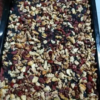 Make walnut sesame sugar step 3