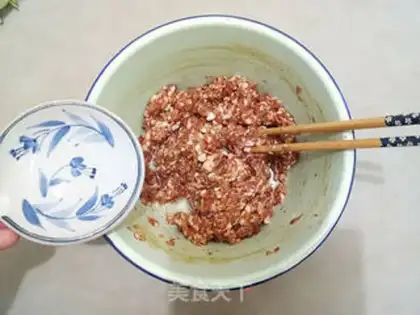 Make Fresh meat buns step 4