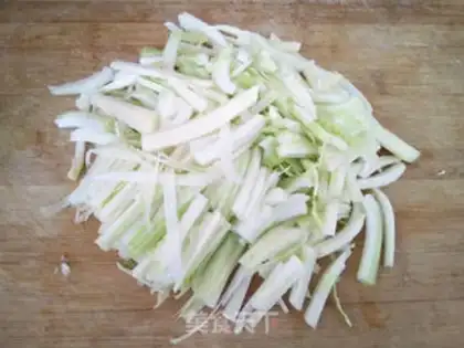 Make Ham sausage and cabbage step 1
