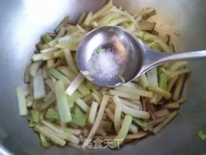 Make Ham sausage and cabbage step 4