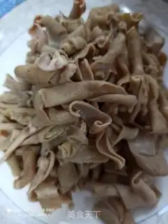 Make Garlic duck intestines step 1