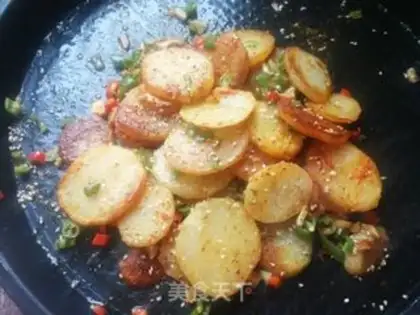 Make Spicy potato chips step 11