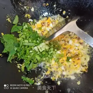 Make Cream sausage egg fried rice step 4
