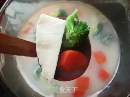 Make Bones soup and vegetables step 15