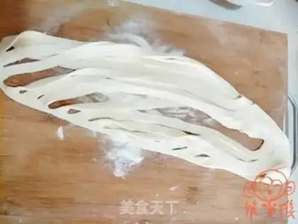 Make Big chicken noodles step 4