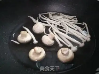 Make Sour soup, sour cow sauce, and weed step 2