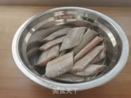 Make Dried fish step 0