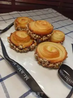 Make Danish chocolate rolls step 6