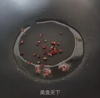 Make The fish make the needle step 2