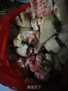 Make Red burning of pigs