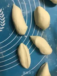 Make Ham sausage rolls step 2